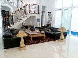 Coronation Road (D10), Detached #568102701